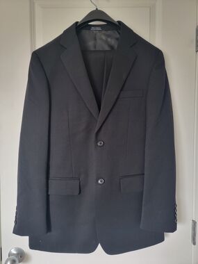 Men's Black Two-Button Tailored Full Suit - Clean Modern Fit